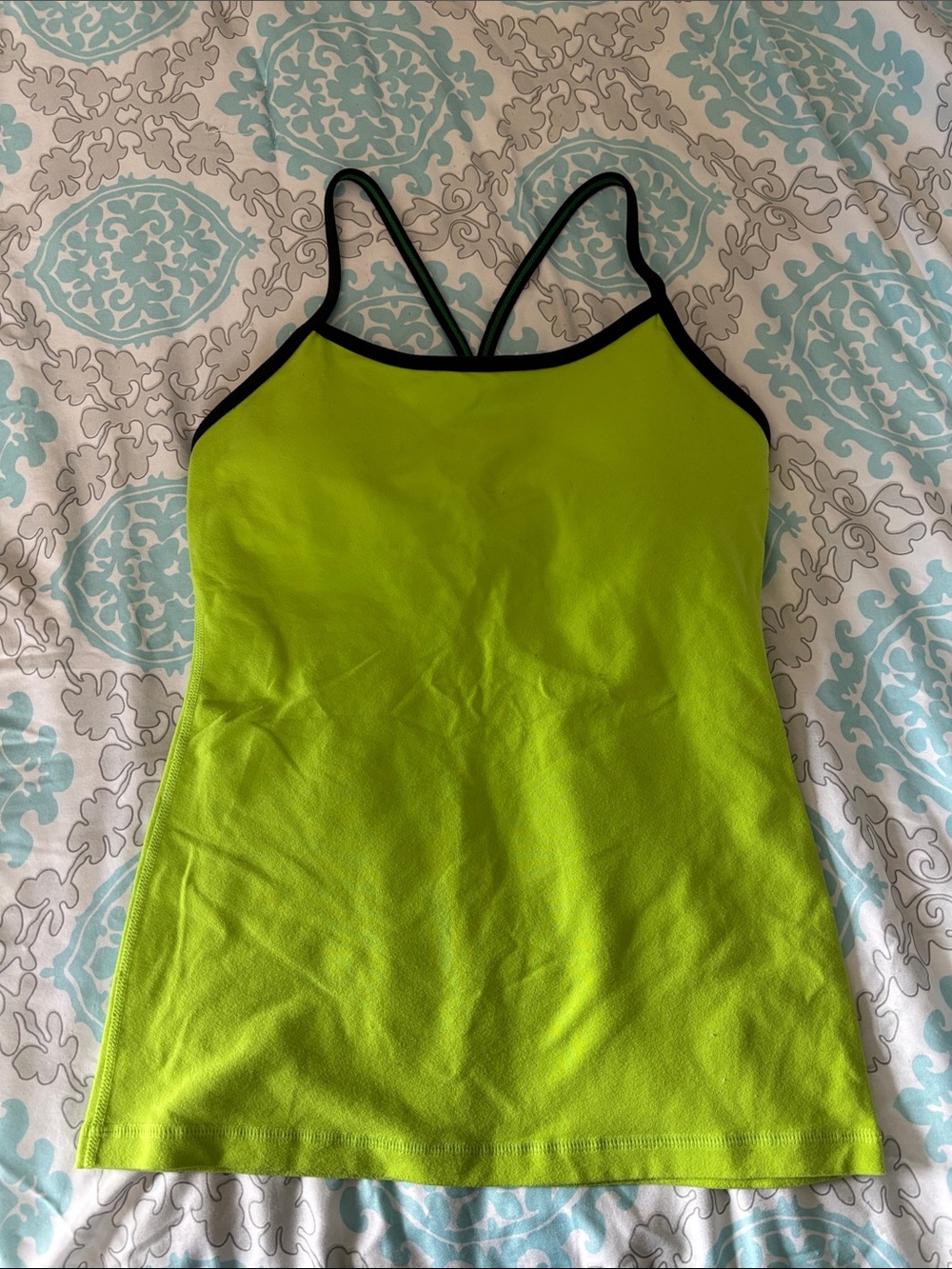 Lululemon top